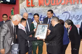 Conmemoran 70 años de la victoria de Dien Bien Phu en Argelia 
