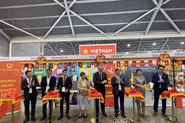 Vietnam asiste a mayor feria de alimentos y bebidas de Asia en Singapur
