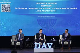 Efectúan diálogo con jóvenes de ASEAN en Vietnam
