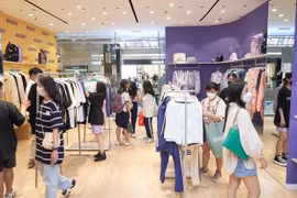 Marca de moda surcoreana Nerdy pretende ampliar su mercado en Vietnam