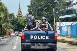 Tailandia planea establecer zona humanitaria segura en su frontera con Myanmar