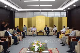 Da Nang promueve cooperación con EE.UU. en industria de semiconductores