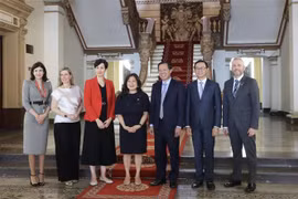 Ciudad Ho Chi Minh promueve cooperación multisectorial con socios canadienses