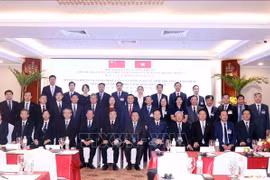 Vietnam y China intercambian experiencias partidistas en modernización nacional