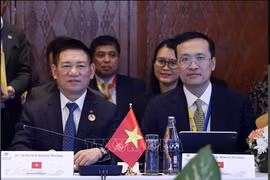 Vietnam participa en reuniones de ASEAN sobre cuestiones financieras y monetarias