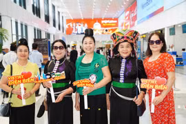 Vietjet aumenta vuelos a Dien Bien con motivo de la victoria de Dien Bien Phu