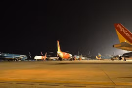 Realizarán unos dos mil vuelos nocturnos en ocasión del Tet en Vietnam