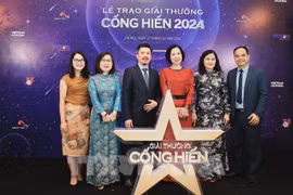 Premios de VNA honran rostros inspiradores en música y deportes