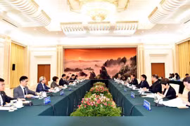 Estrechan nexos económicos entre Vietnam y China