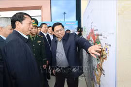 Exigen estudiar plan de construir zona económica en puerta fronteriza de Vietnam