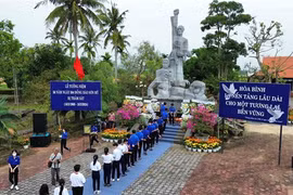 Rinden homenaje a fallecidos en masacre de Son My
