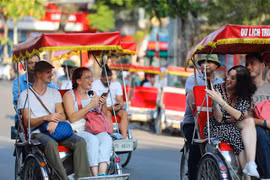 Corea del Sur y China, mayores emisores de turistas a Vietnam en 2023