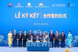 Vietnam Airlines y socios chinos firman acuerdos de cooperación de unos 500 millones de dólares