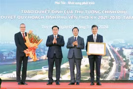 Efectúan conferencia de promoción de inversión en Phu Yen