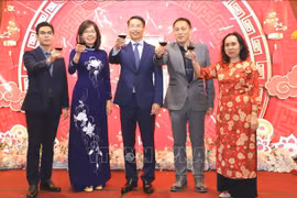 Vietnamitas en Hong Kong (China) se reúnen con motivo del Año Nuevo Lunar