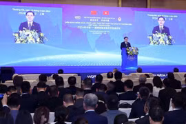 Presidente de Parlamento vietnamita propone orientaciones para lazos comerciales con China