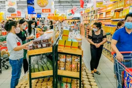 Poder adquisitivo en Vietnam aumenta ante la llegada del Año Nuevo Lunar