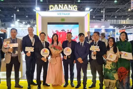 Vietnam asiste a feria de turismo en la India