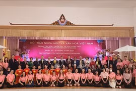 Campamento de lengua y cultura vietnamita se celebra en Tailandia