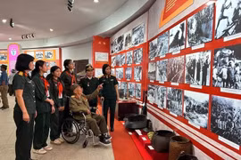 Abre sus puertas exposición sobre servicios logísticos en campaña de Dien Bien Phu
