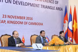 Camboya, Laos y Vietnam promueven conectividad económica