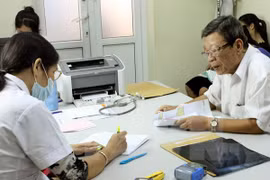 Un 85 por ciento de población de Phu Quoc cubierta por seguro médico