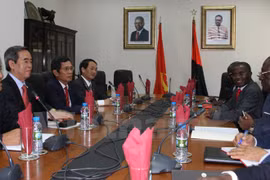Encaminan Vietnam y Angola hacia robustecimiento de relaciones bilaterales