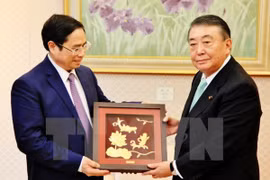 Líderes parlamentarios de Japón reciben a alto funcionario de PCV 