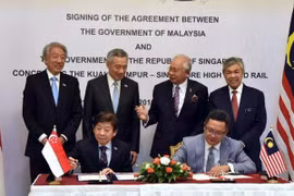 Malasia y Singapur firman acuerdo de ferrocarril de alta velocidad