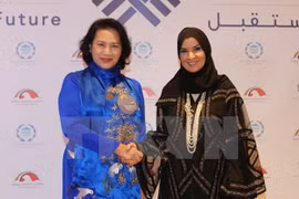 Fomentan cooperación entre parlamentos de Vietnam y Emiratos Árabes Unidos
