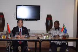 Delegación de Partido Comunista de Vietnam trabaja en Sudáfrica 