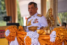 Tailandia: Príncipe heredero acepta el trono