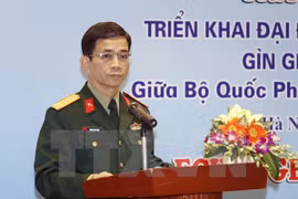 Vietnam y Francia intercambian experiencias en actividades para paz de ONU