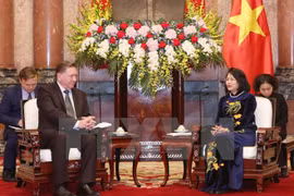 Promueven cooperación económica entre Kursk y localidades de Vietnam