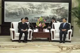 Vicepresidente del Frente de Patria de Vietnam visita China