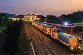 Trenes nocturnos en Da Lat prometen nueva experiencia para los visitantes
