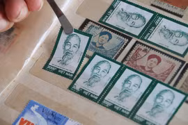 Colección de estampillas sobre el Presidente Ho Chi Minh