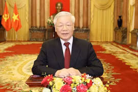 Construir la Patria cada vez más próspera, el llamado del líder partidista de Vietnam