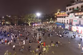 Turismo nocturno, nueva oportunidad de la industria sin humo en Vietnam 