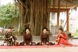 Revive el canto de Ca Tru en Hanoi