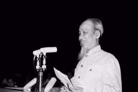 El Presidente Ho Chi Minh habló en el segundo periodo de sesiones de la Asamblea Nacional de la III legislatura, el 7 de abril de 1965. (Foto: VNA)