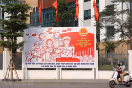 Hanoi saluda las elecciones legislativas con pancartas y banderas