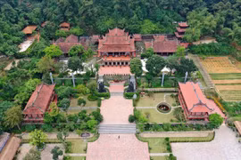 Pagoda Dia Tang Phi Lai, destino turístico de cultura espiritual