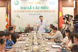 La rueda de prensa fue celebrada el 22 de agosto para informar sobre el réquiem por las víctimas de accidentes de tráfico. (Foto: qdnd.vn)