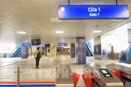 Puerta de entrada a la línea de metro de Nhon-la estación de Hanoi. (Foto: VNA)