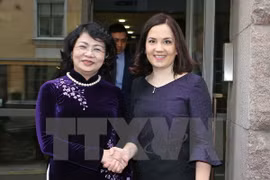 Vicepresidenta de Vietnam continúa actividades en Finlandia