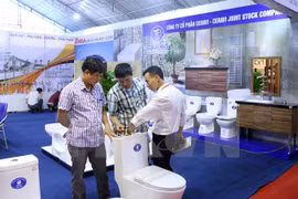 Participan 450 empresas en exhibición de sector de construcción en Hanoi