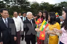 Destacan significado de visitas a Indonesia y Myanmar de dirigente partidista vietnamita