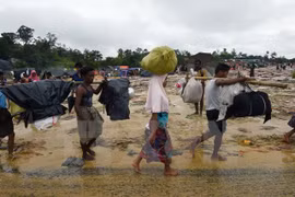 Bangladesh y Myanmar acuerdan controlar flujo de desplazado rohingyas