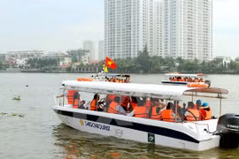 Ciudad Ho Chi Minh lanza nuevos tours por vías fluviales